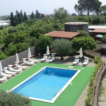 Apartment With Air Conditioning And Salt Pool Santa Venerina