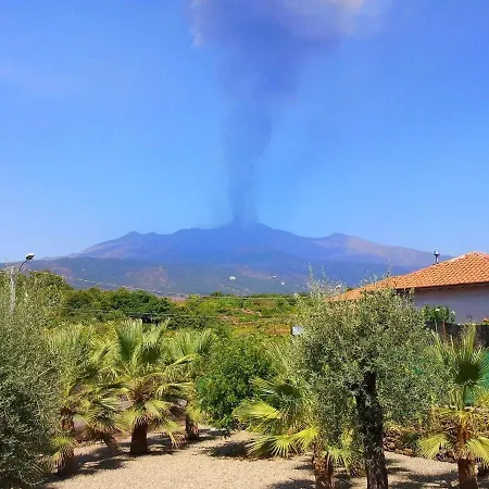 With Air Conditioning And Salt Pool * Santa Venerina