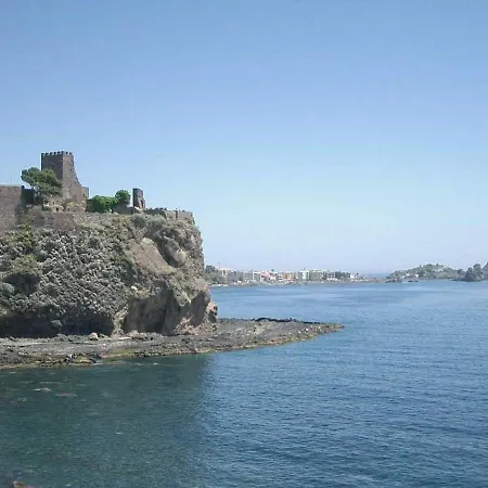 With Air Conditioning And Salt Pool * Santa Venerina